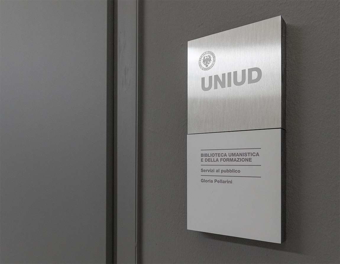 uniud-biblioteca-targa-ufficio