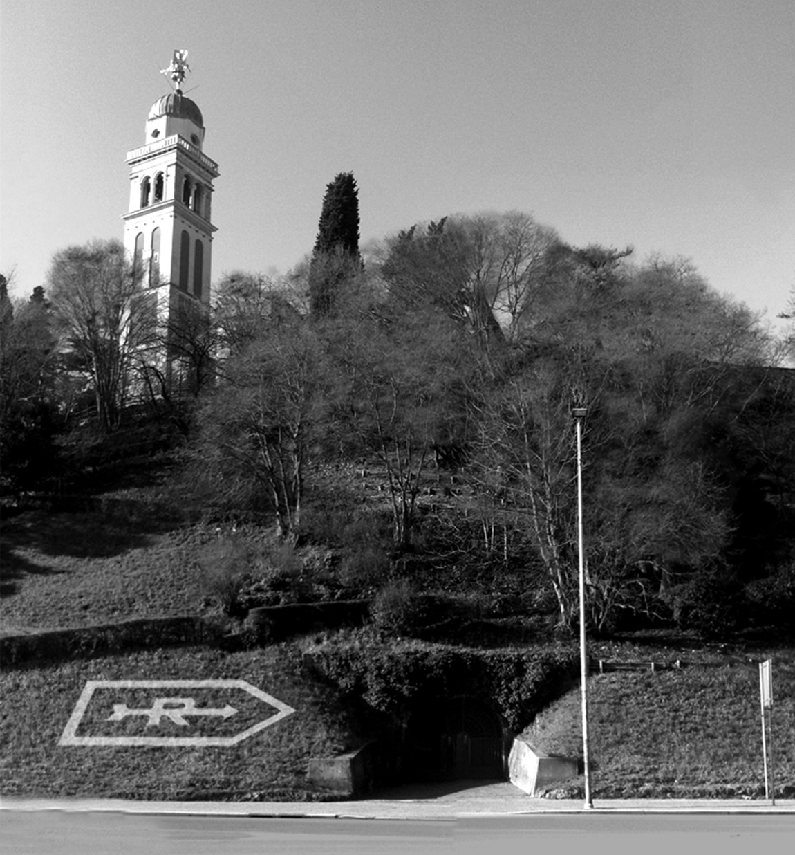 bunker piazza I maggio ingresso