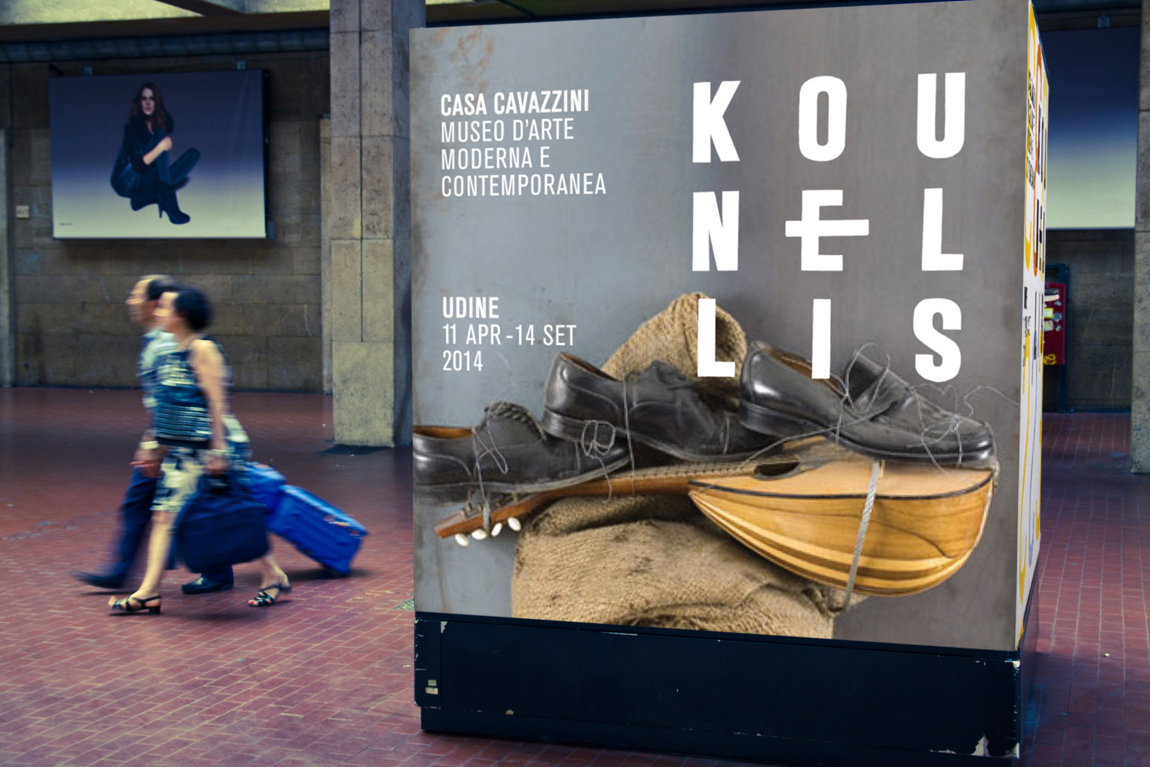 kounellis banner stazione