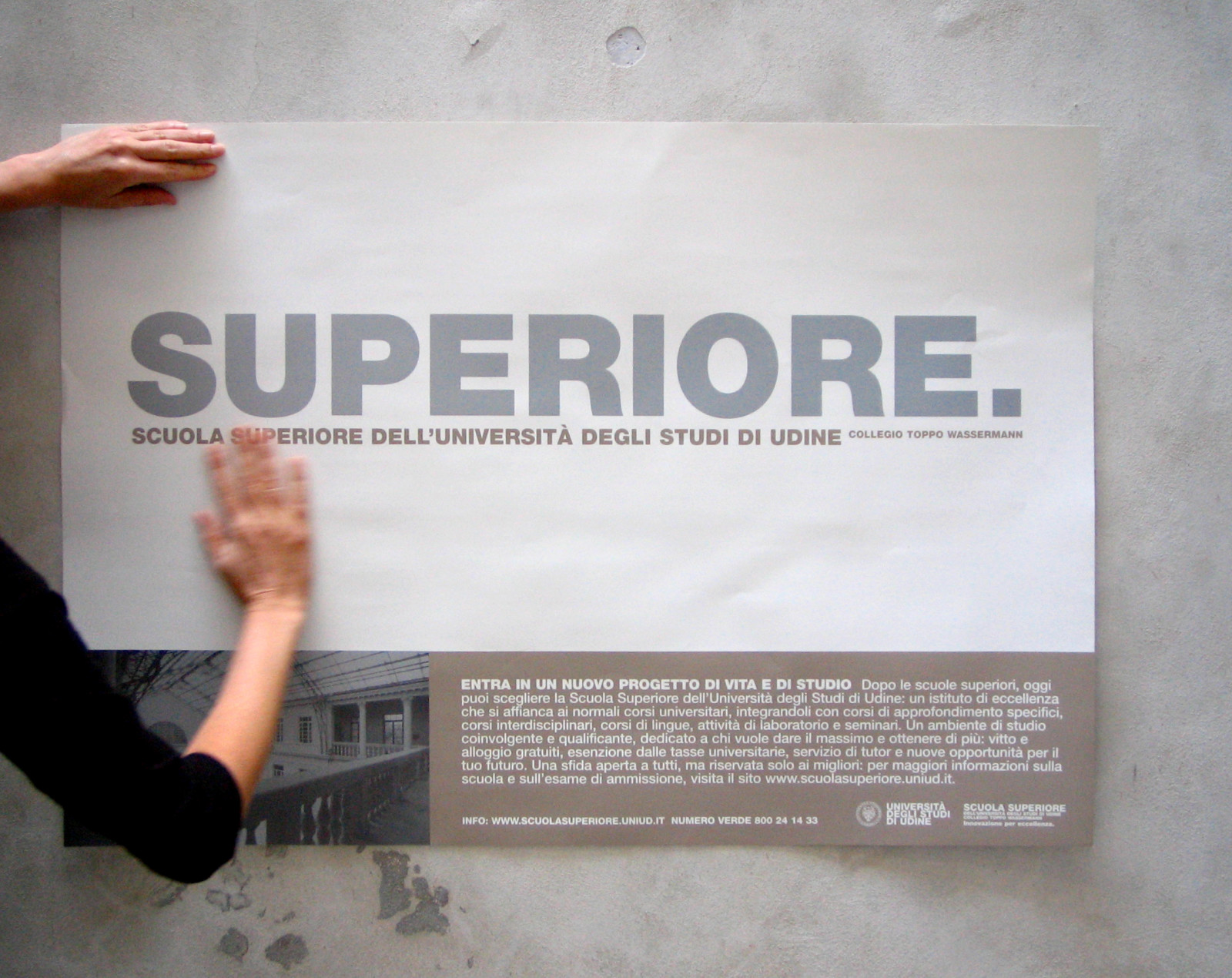 poster superiore